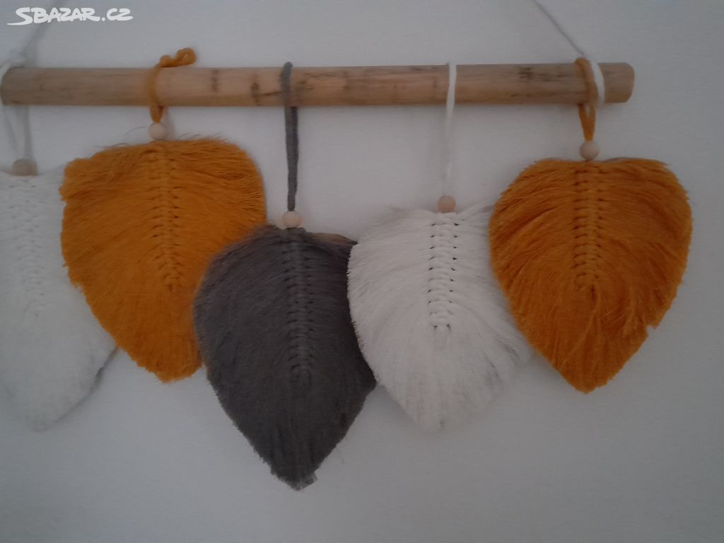 Dekorace na zed macrame listy