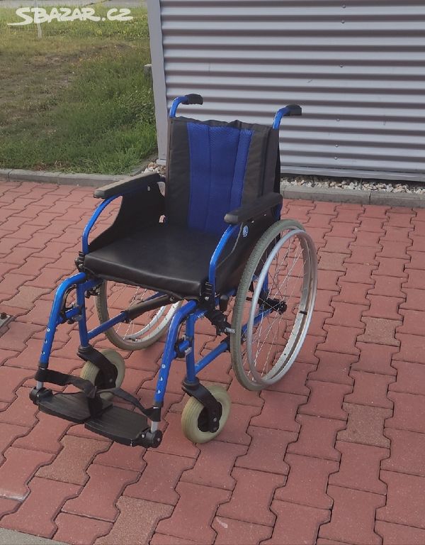 Invalidní vozík Wermeiren D200