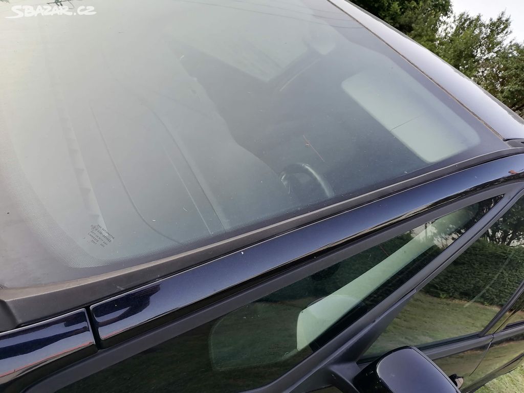 Levá přední lišta okna skla Ford Galaxy III