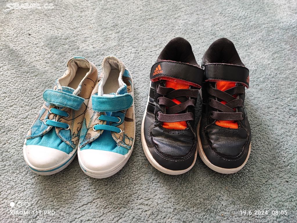 2x Sportovní boty Adidas a tenisky - vel.28