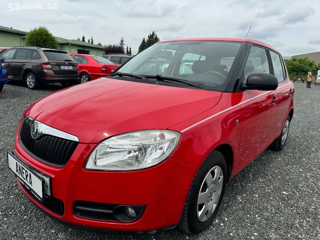 Škoda Fabia II 1.4 16V, 117 tis km, 1.Majitel, ČR - fotka 2