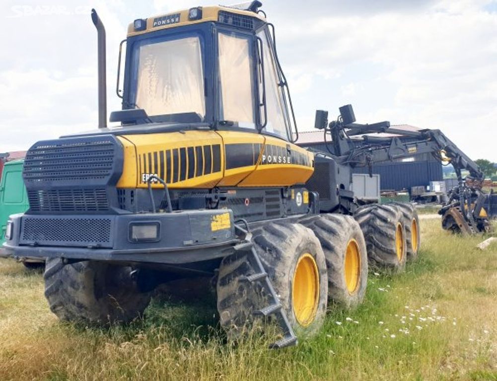 21.4t harvestor Ponsse Ergo 8W lesní práce