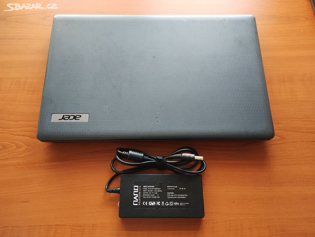 notebook Acer Aspire 5349 + zdroj + 2x baterie