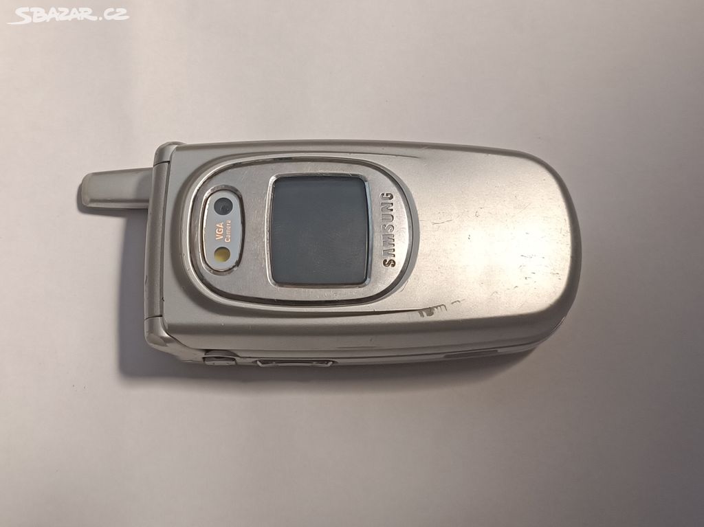 Mobilní telefon Samsung sgh p510 véčko,retro