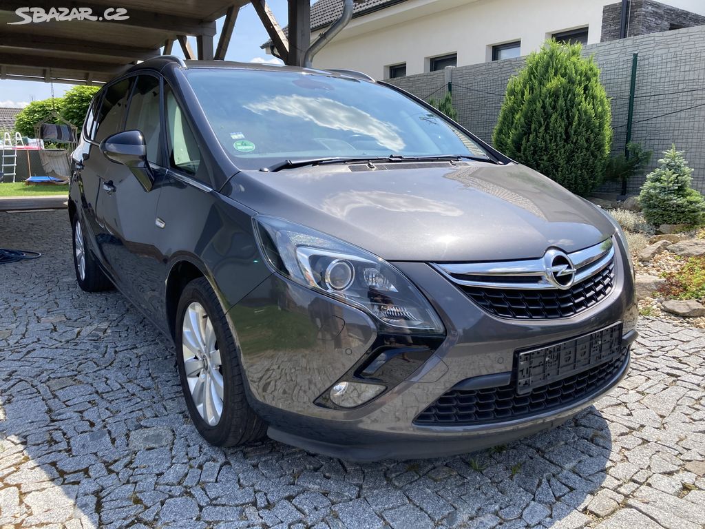 Opel Zafira 2.0 CDTi 121 kW INNOVATION 7 MÍST