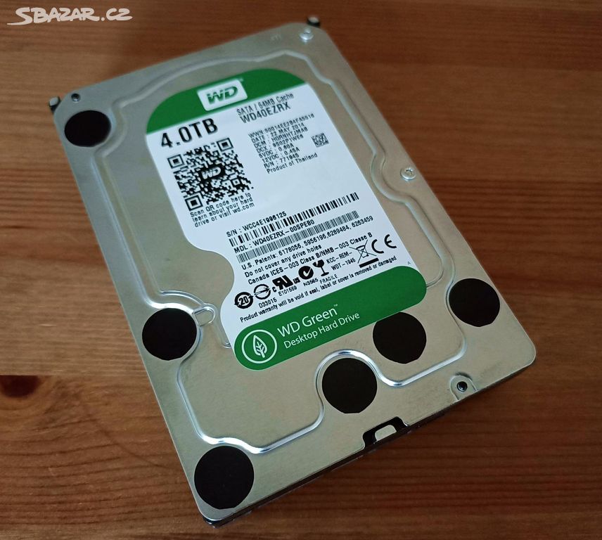 Disk Western digital 4TB WD40EZRX skvělýstav TICHÝ