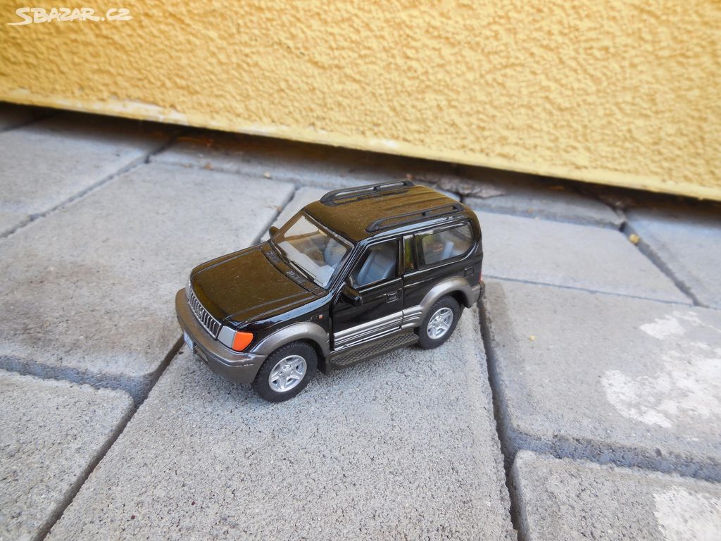 Toyota Land Cruiser - 1:43 Hongwell