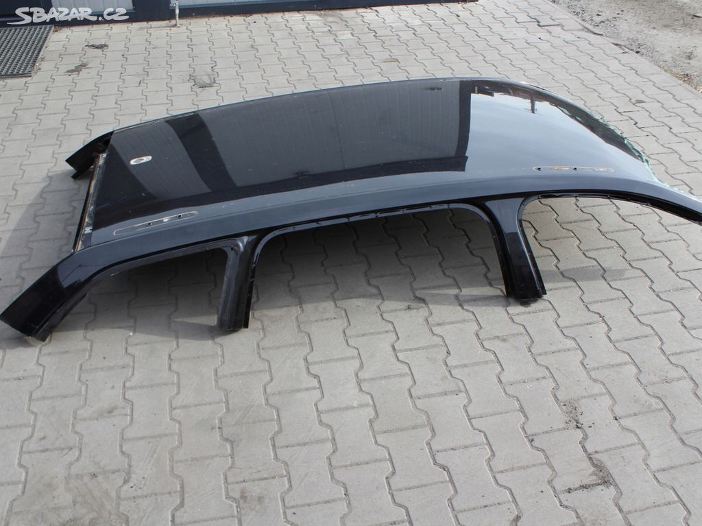 Škoda Octavia III střecha část karoserie LF9R