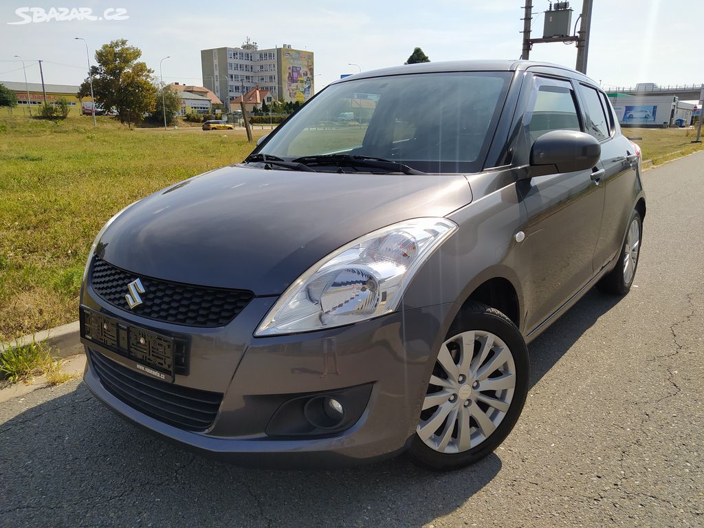 Suzuki Swift 1.2i - 4 x 4 allgrip, klima, tažné..