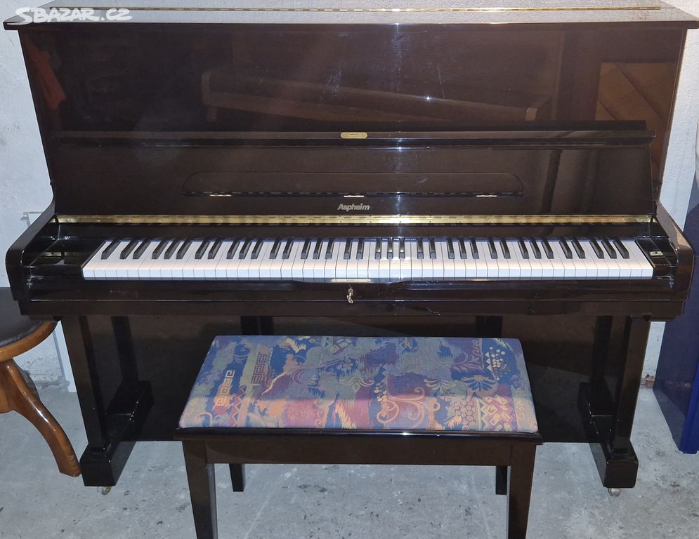 Černé piano Aspheim - Samick - model 120 r.v. 1996