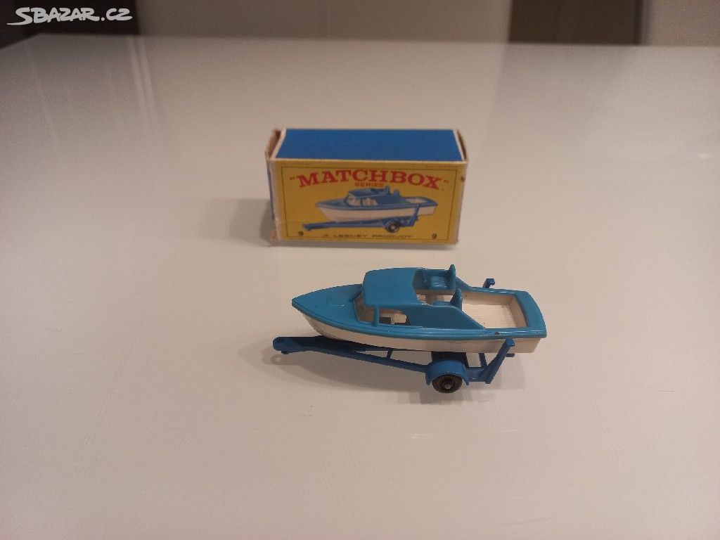 Matchbox rw Cabin Cruise Trailer no.9