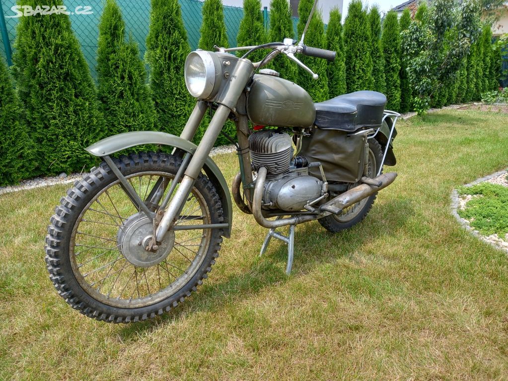 Jawa 579 šved Libenák