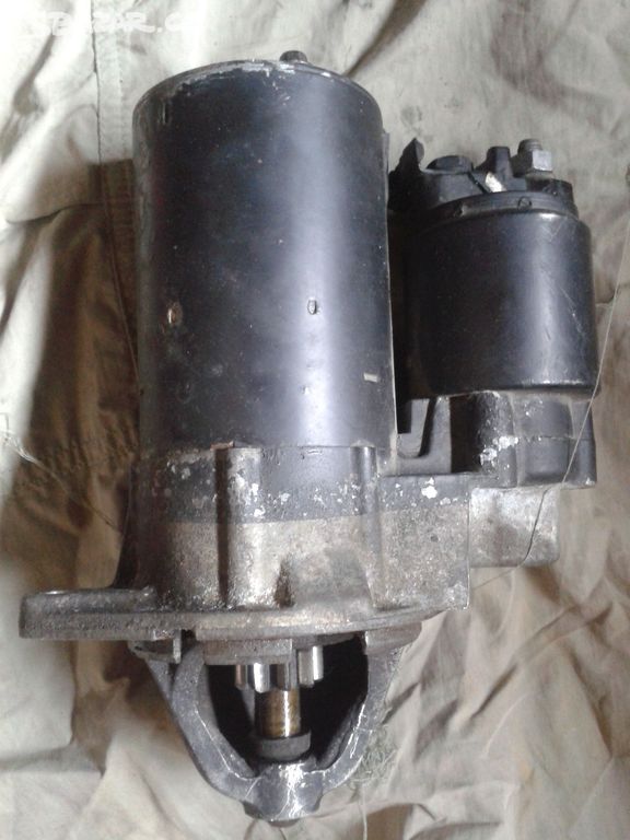 Opel 1.8, 1,8 16V starter Bosch