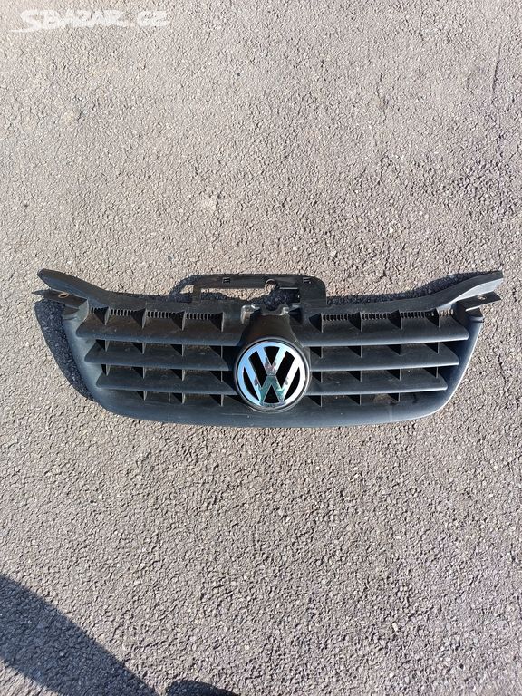 VW Caddy 3 Touran maska 1T0853651A