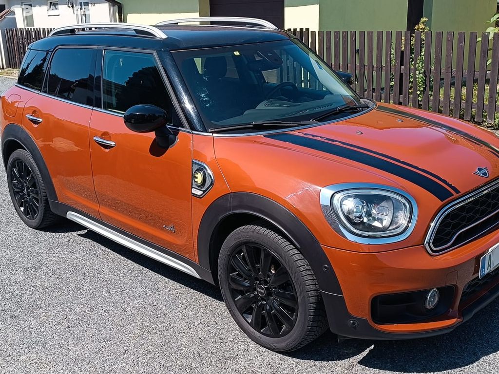 Prodám Mini Cooper S Countryman hybrid 1.5, 2021