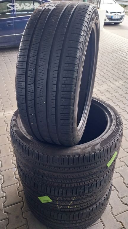 Prodám 4 x pneu Pirelli 275/40/22