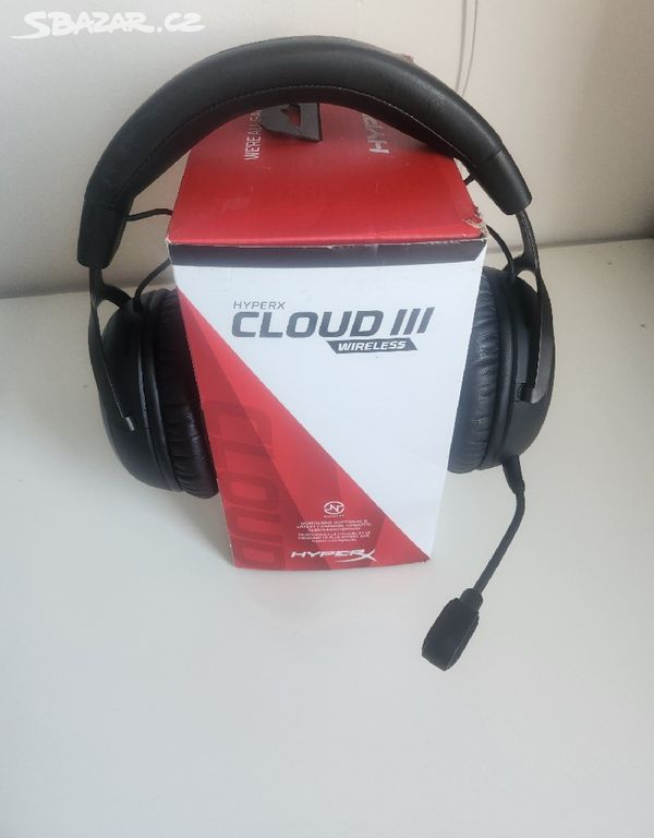 HyperX Cloud III Wireless