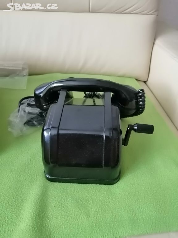 Tesla drážní telefon na kličku 1984