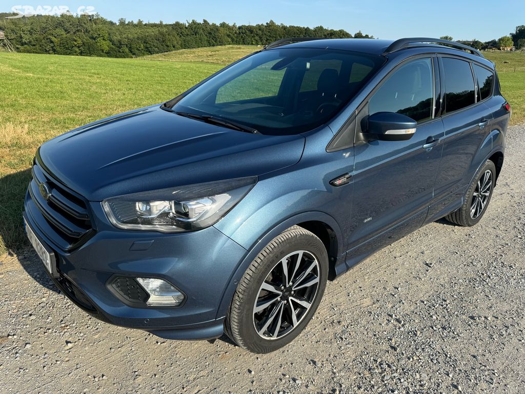 FORD KUGA 2.0TDCi 110kW 4x4 ST-LINE LED KOUP. V ČR