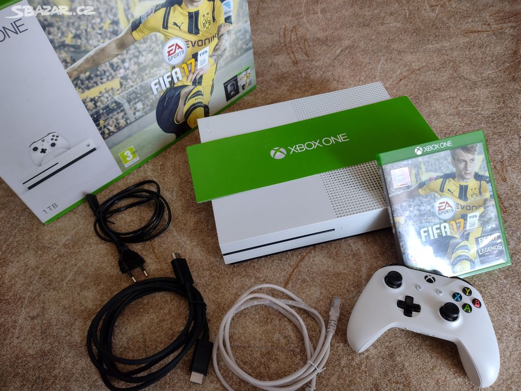 Xbox ONE S ( 1 TB ) - KOMPLET