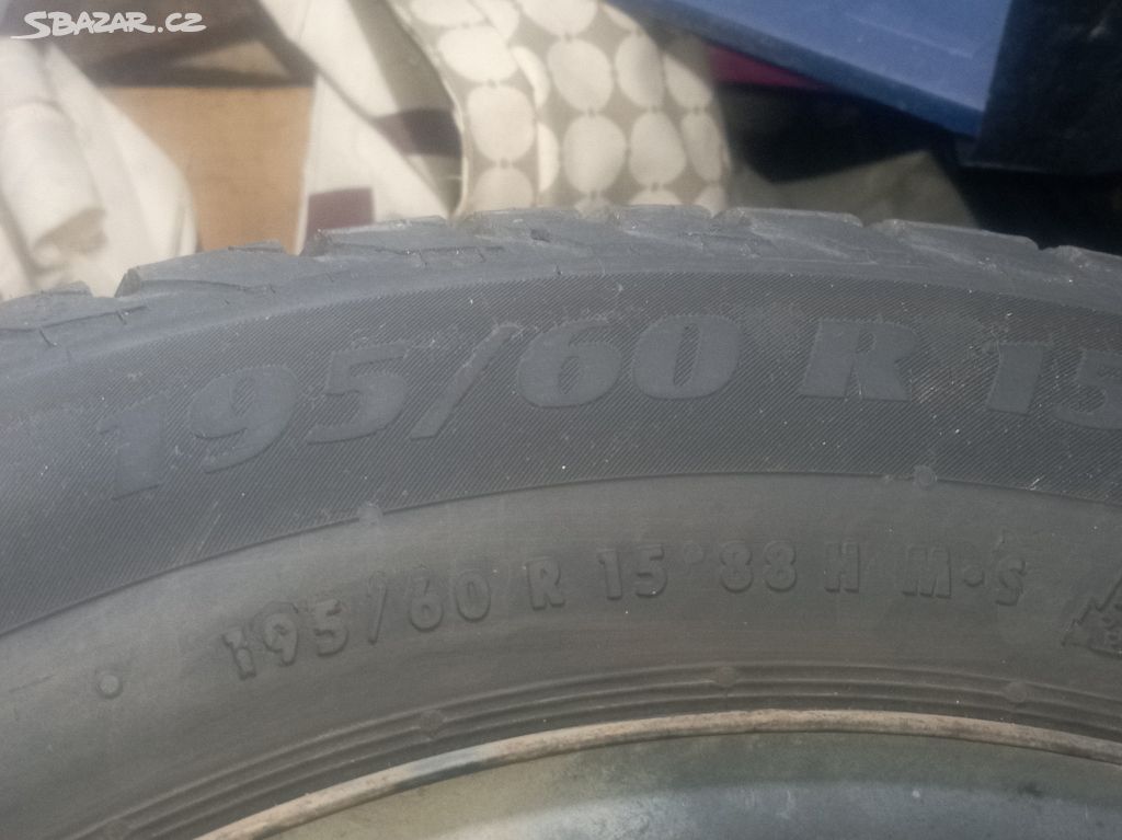 Celoroční pneu Matador 195/60 R15