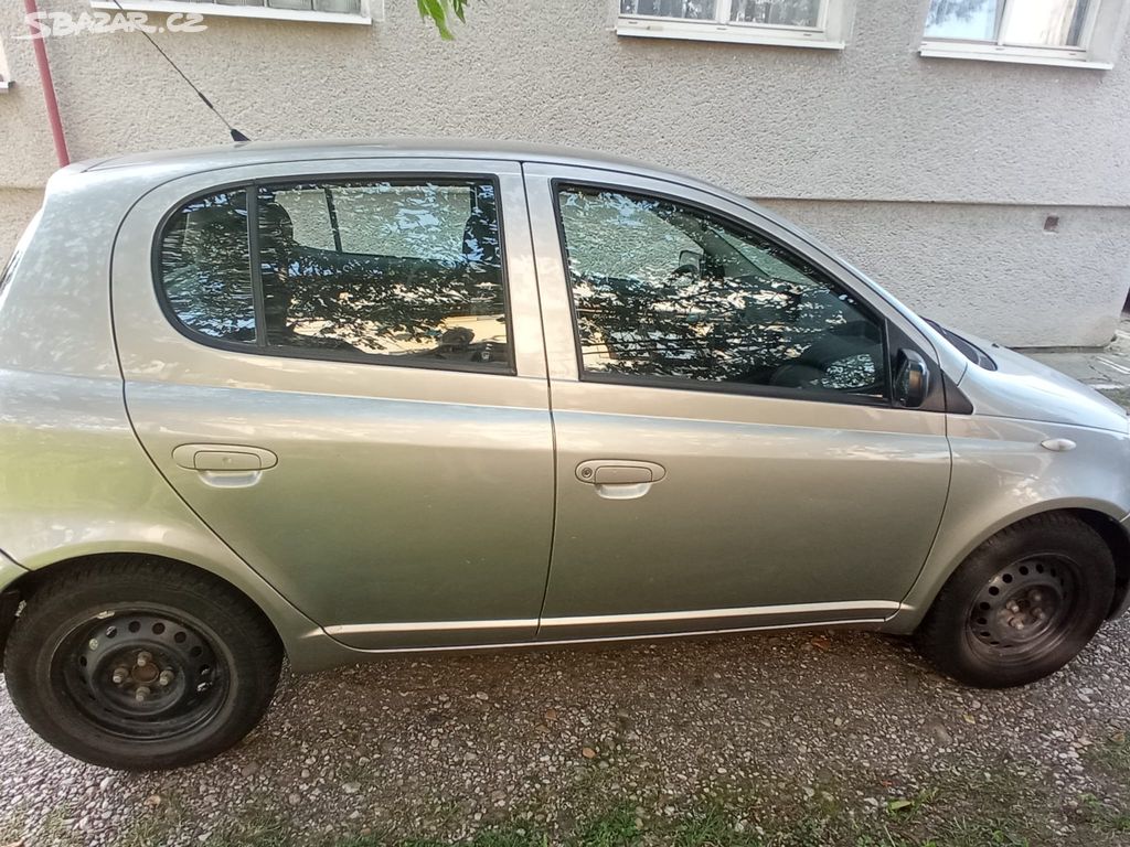 Toyota Yaris 1.0 VVTI 44kw