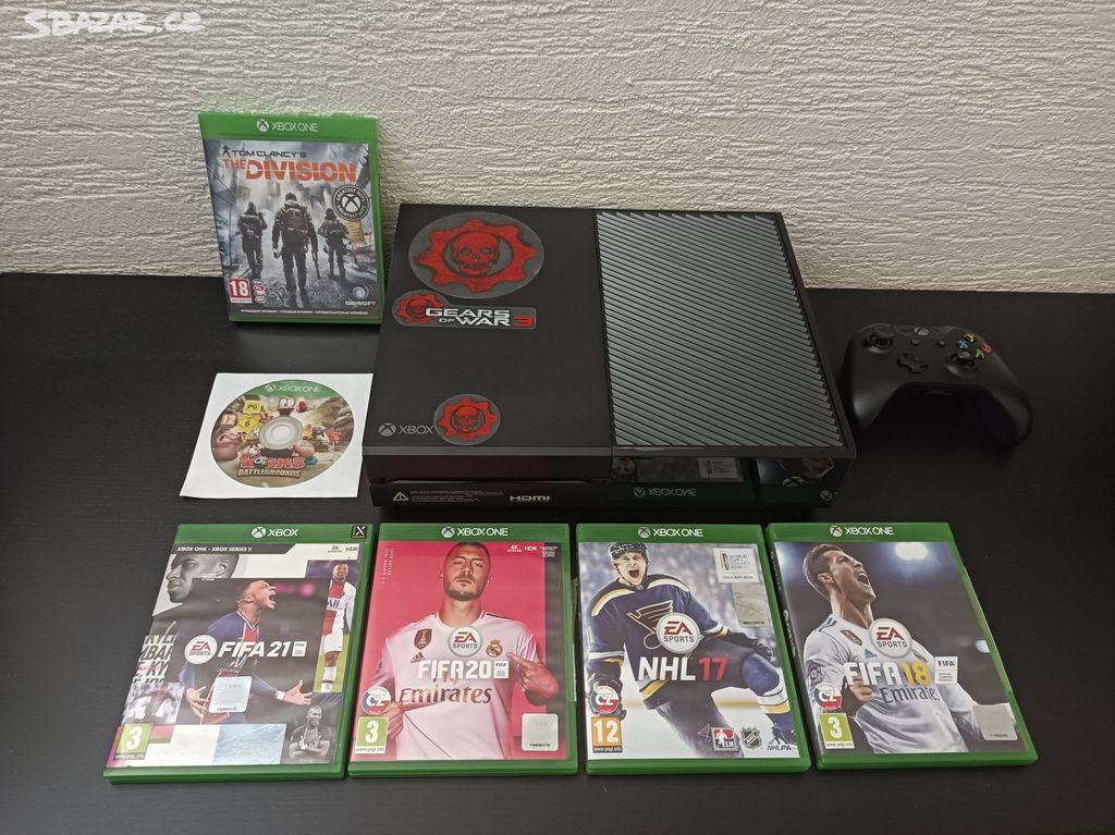 Xbox One + 6 her (500GB)