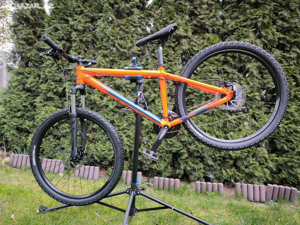 SCOTT ROXTER 600 26 DISC vel. S (149-159cm)