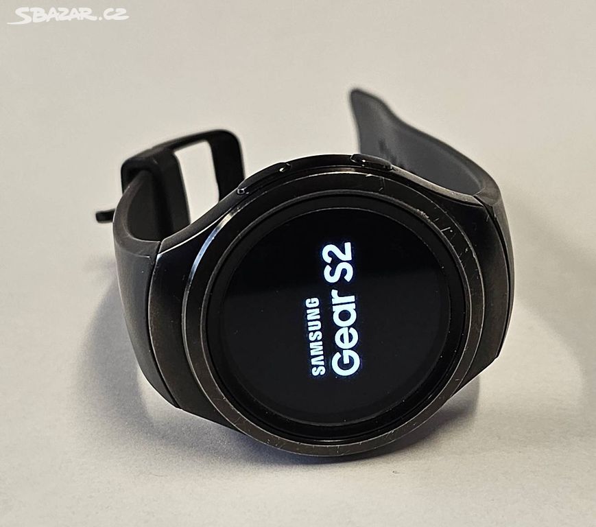 Samsung Gear S2 (verze s GPS)