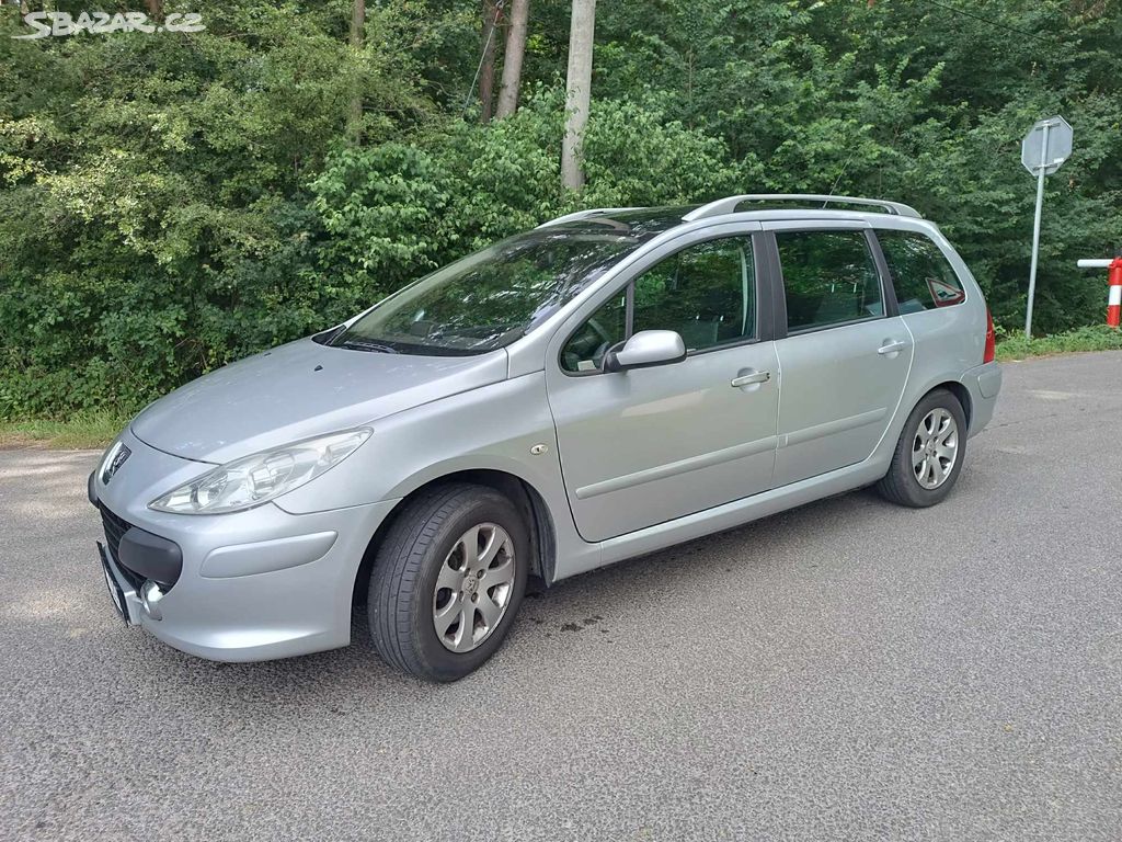 Peugeot 307 SW, 1.6 HDI - REZERVACE