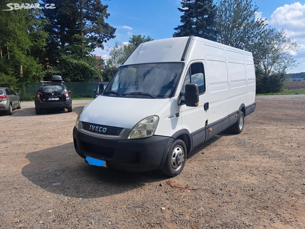 PRODÁM IVECO DAILY MAXI 2.3 JTD 93KW STK DO 8.2026