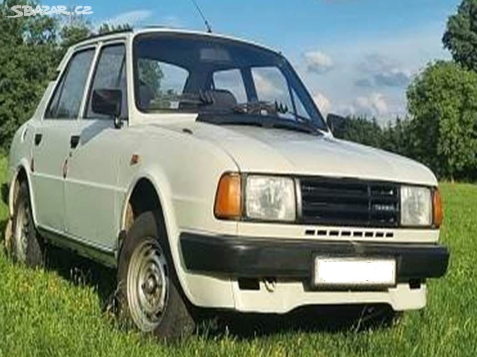 Auto Veterán Škoda 125 L