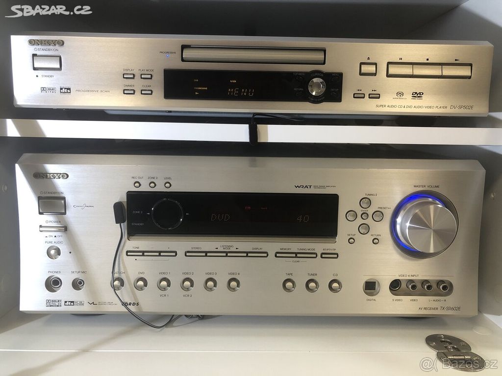 Onkyo TX-SR602E a DV-SP502E