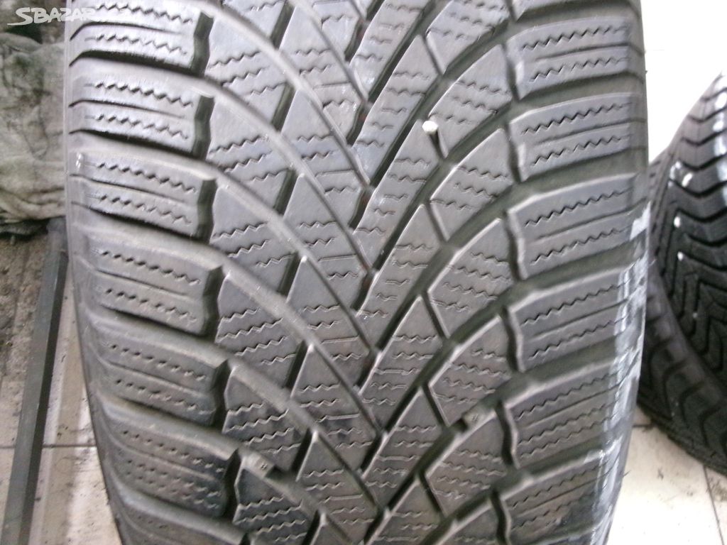 Zimní pneu BRIDGESTONE 215 65 17 č.14703