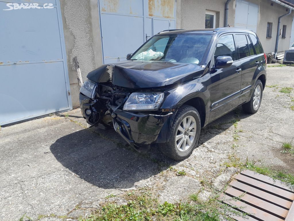 Suzuki grand vitara 2,4 B 124KW r.v.2009