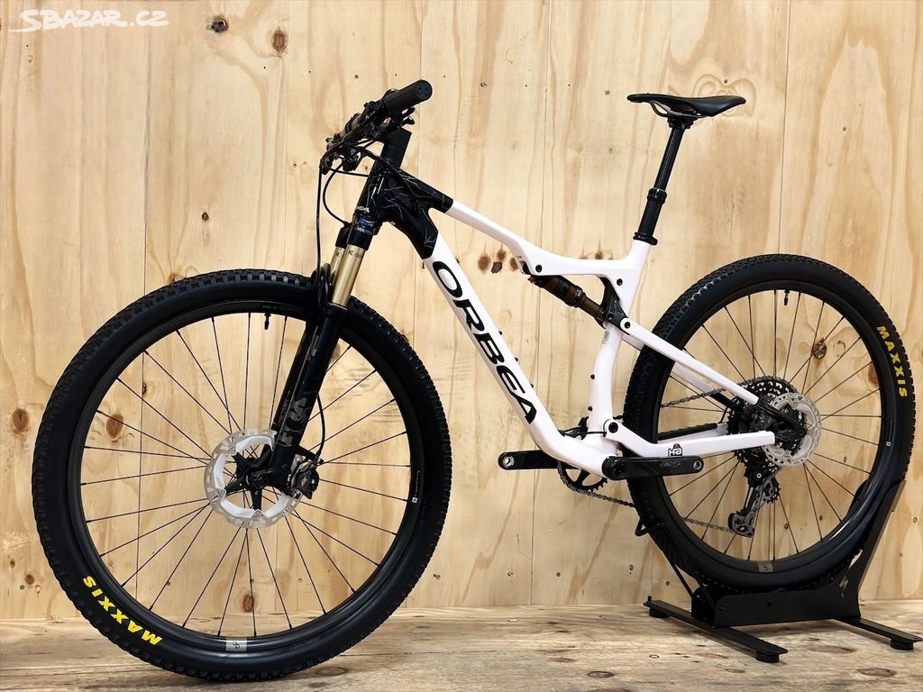 Orbea Oiz M Pro Carbon Horské kolo XTR 2022