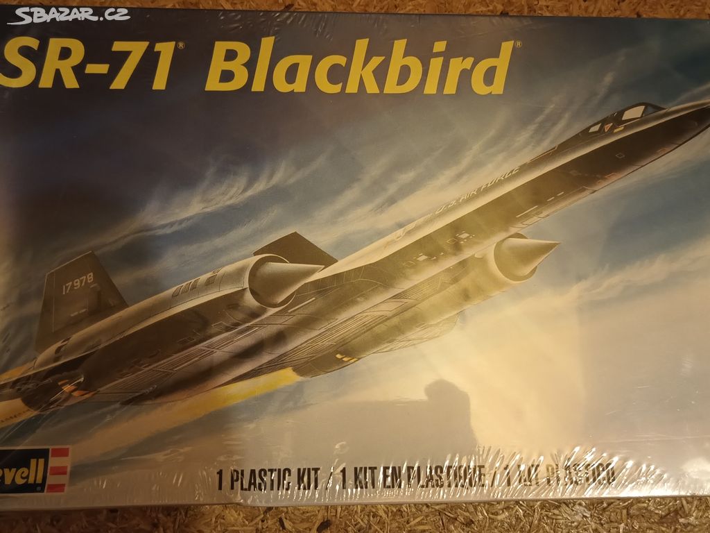 Model SR 71 Blackbird Revell nový