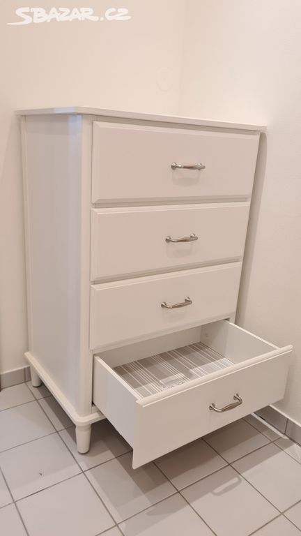 Komoda Tyssedal Ikea, bílá