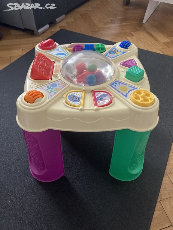 Fisher Price hrací stoleček