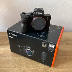 Obrázek k inzerátu: SONY A7 III