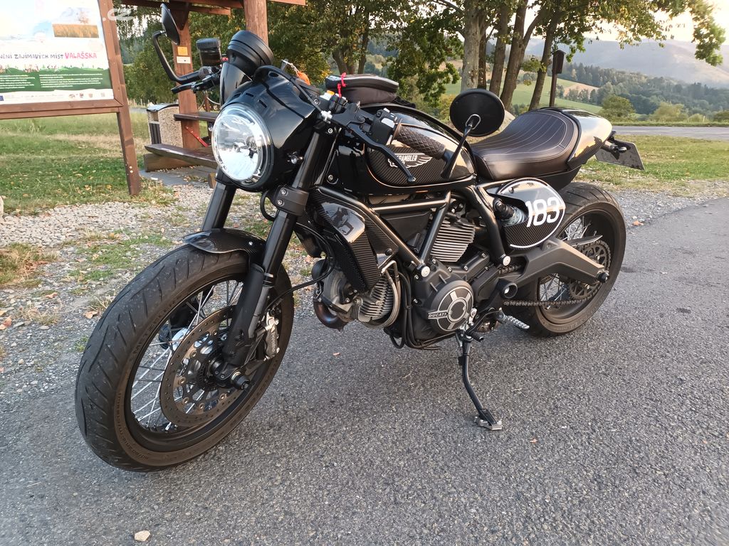 Ducati scrambler 800