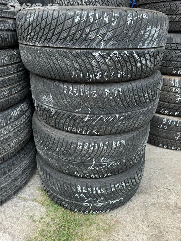 Zimní sada pneu 225/45 R19 Michelin