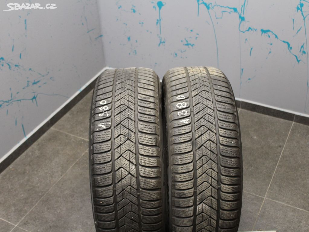 Z1380 Zimní 2ks pneu Pirelli 225/50/18 Runflat