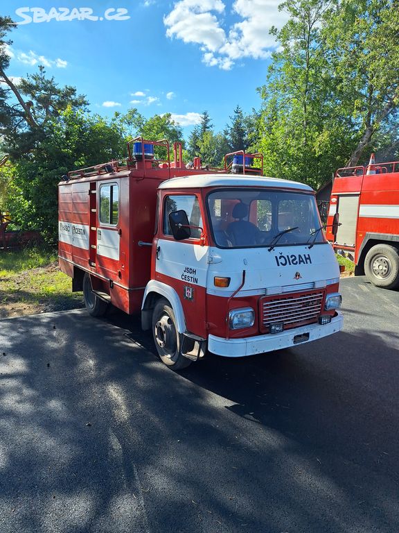 Hasičské auto Avia