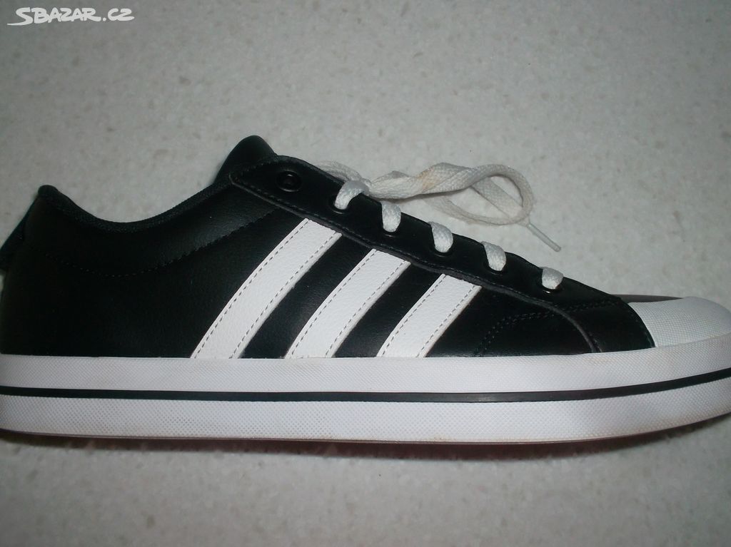 Adidas-Pohodlné tenisky, vel. 44 2/3.