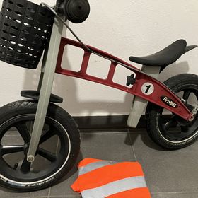 Obrázek k inzerátu: first bike special edition