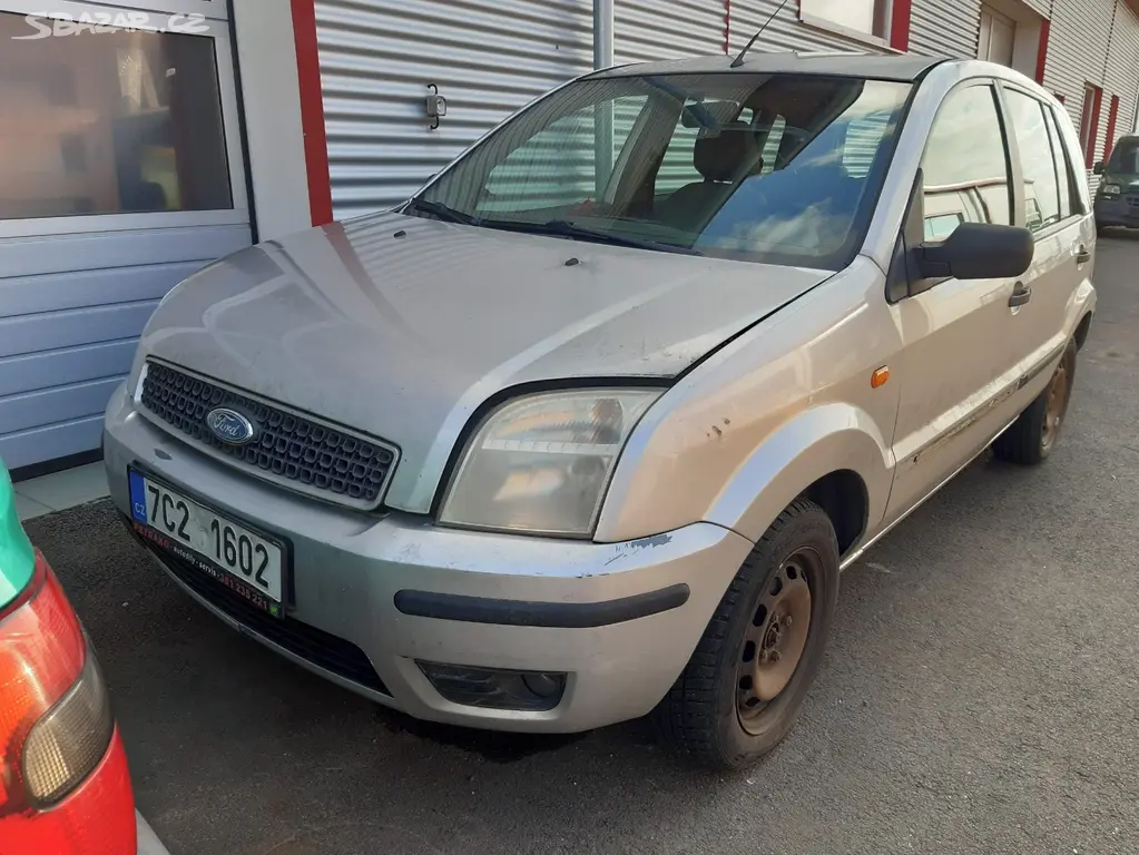 Náhled: Ford Fusion 2005 1,4TDCI 50kW Duratorq-DILY z AUTA