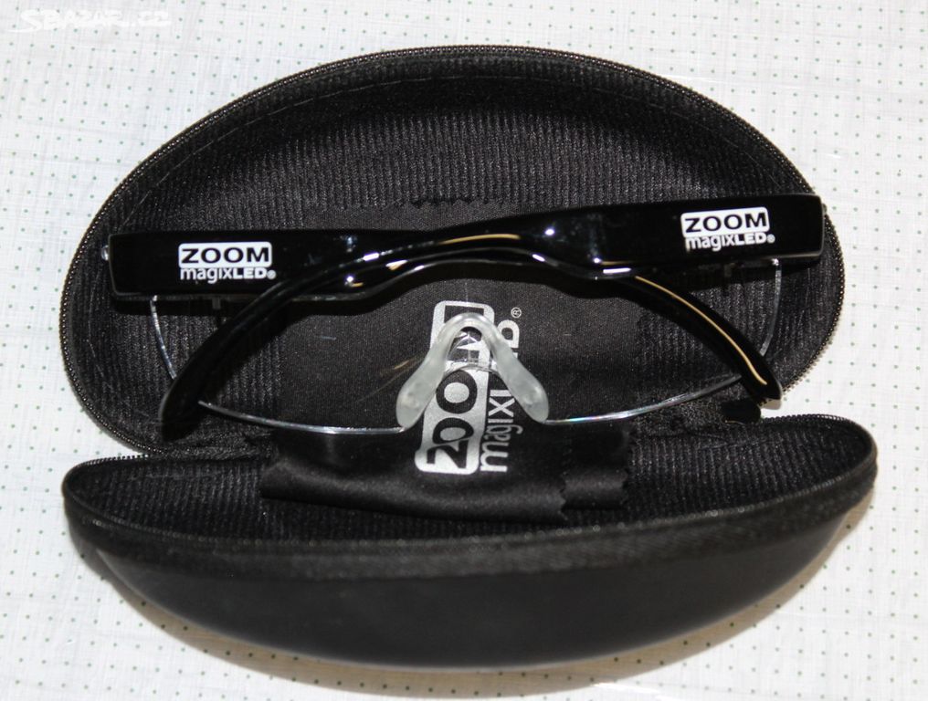 2X Eschenbach - MaxDetail Glasses - Close Up Viewing