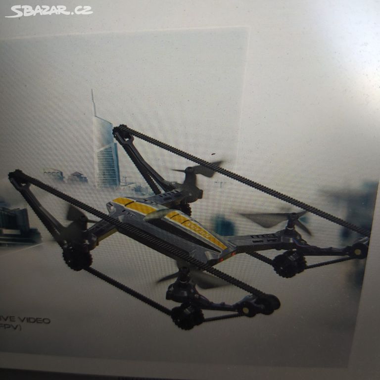 X TANKCOPTER Hybridn Quadcopter Tank Drone Si ejovice