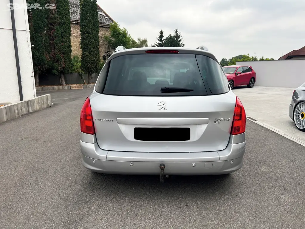 Peugeot 308 SW Exclusive 1.6HDi 82kW - fotka 4